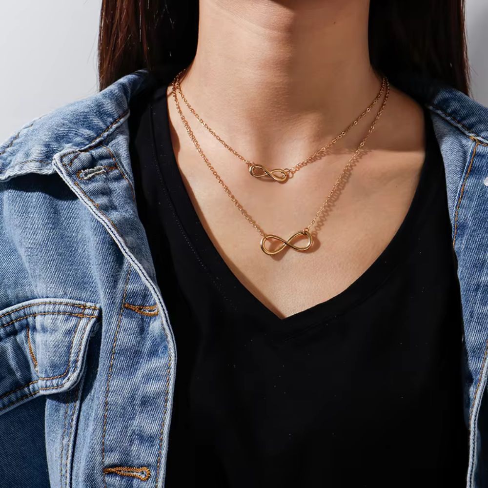 Collier Infini doré avec Double Chaîne