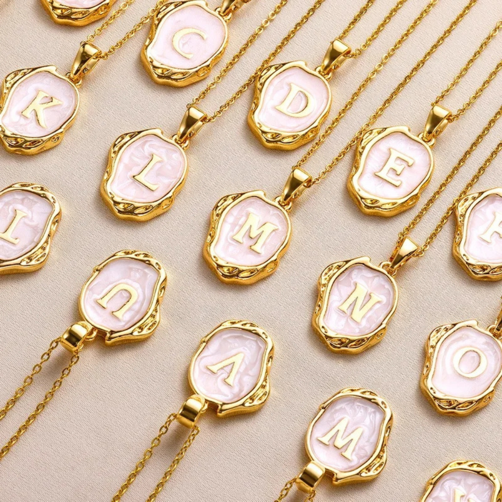 Collier Initiale B Abstrait pas cher