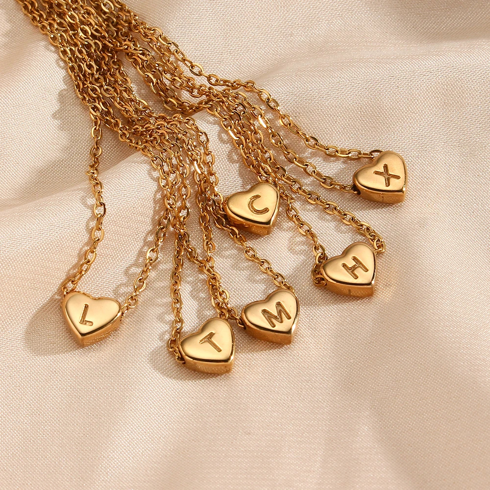 Collier Initiale A Cœur pas cher