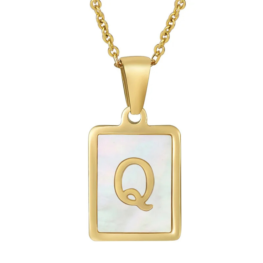 Collier Initiale Q Nacre