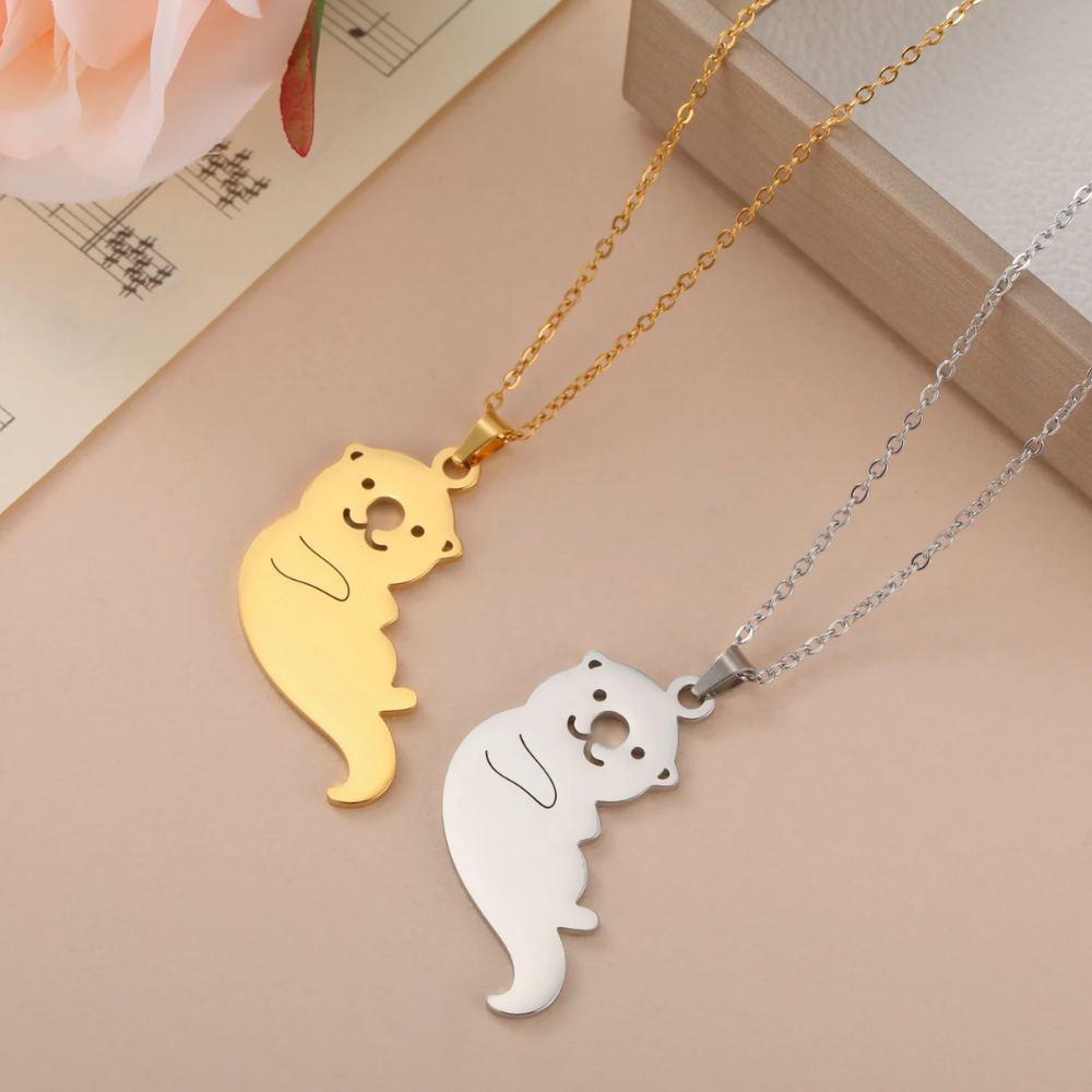 Collier Loutre Acier